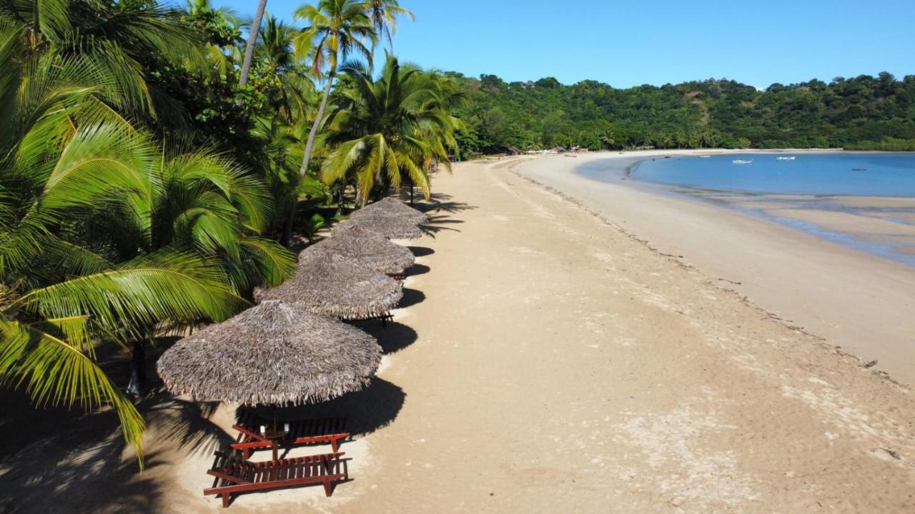 Andilana Lodge ภายนอก รูปภาพ