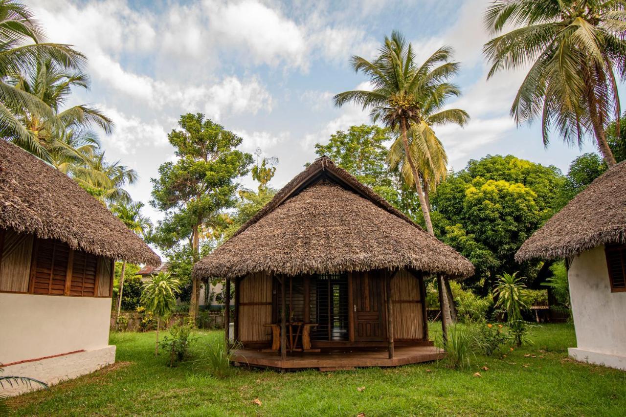 Andilana Lodge ภายนอก รูปภาพ