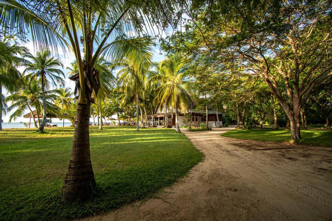 Andilana Lodge ภายนอก รูปภาพ