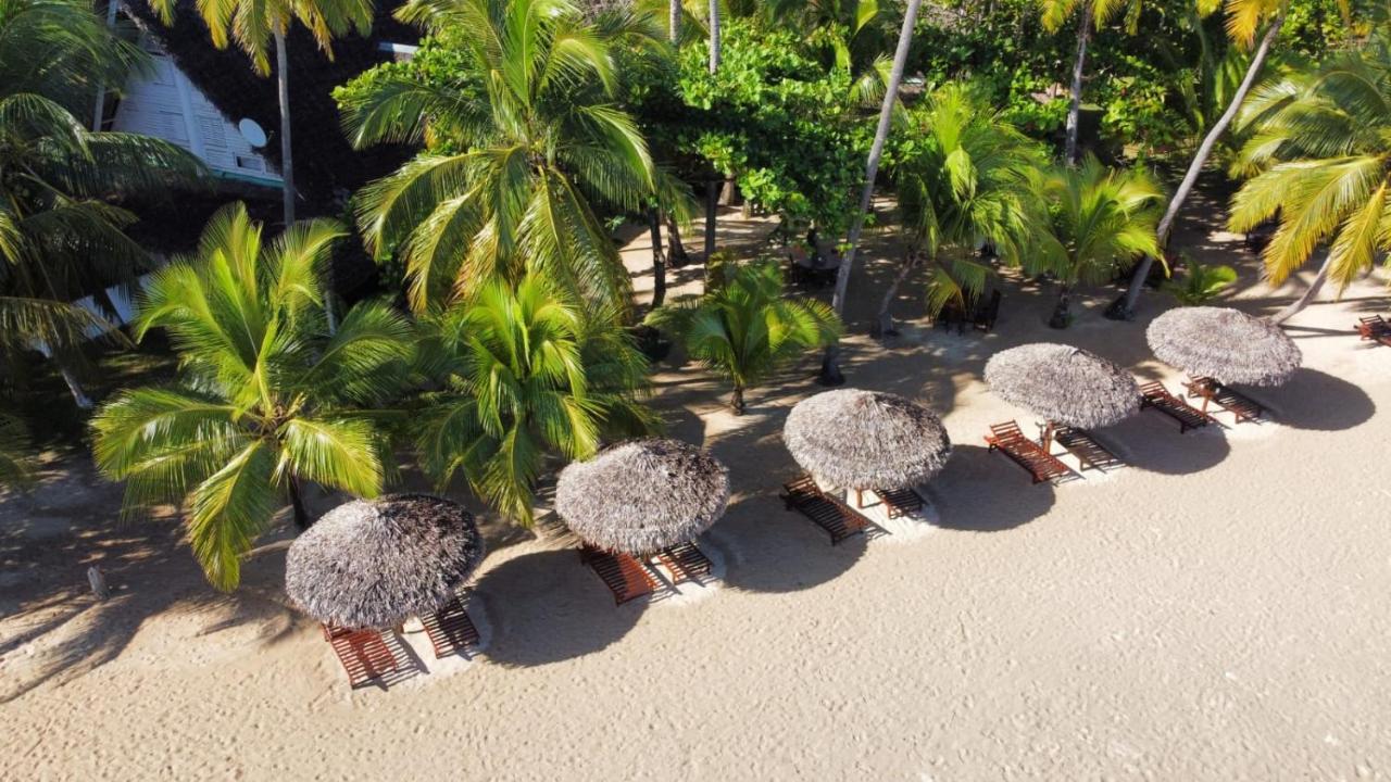 Andilana Lodge ภายนอก รูปภาพ