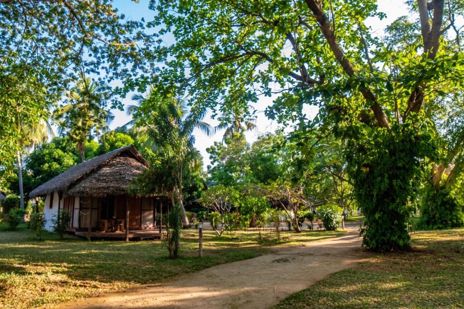 Andilana Lodge ภายนอก รูปภาพ